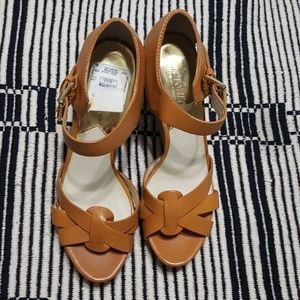 Michael Kors Wedge Sandal 10M